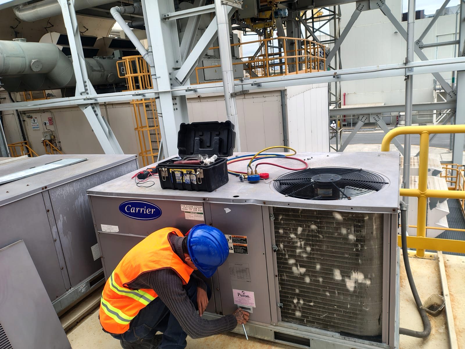 Instalación HVAC nave industrial Tampico JALMOR